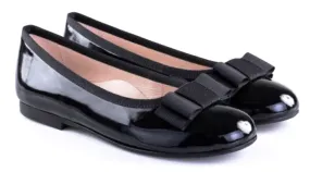 Beberlis Carbon Black Patent Leather Flats with Bow