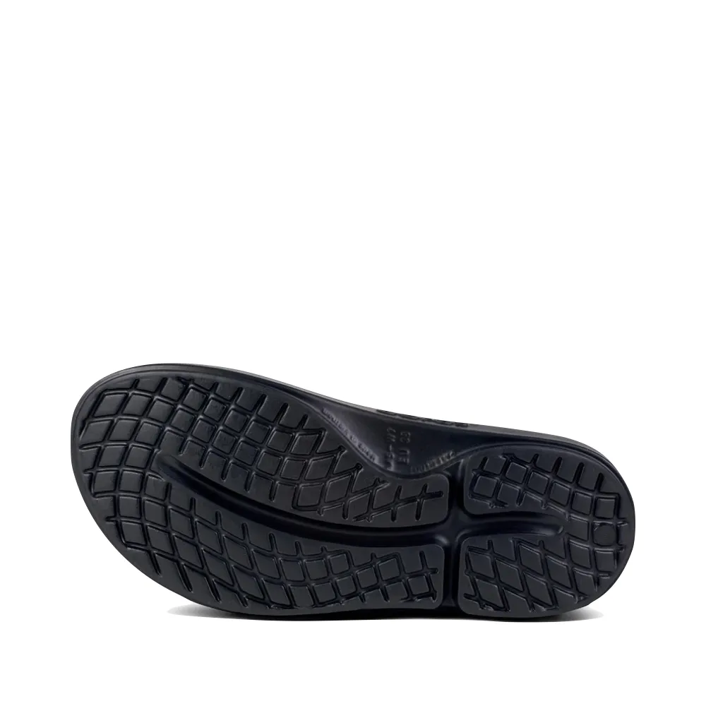 OOfos OOahh Luxe Slide Sandal in Midnight Spectre